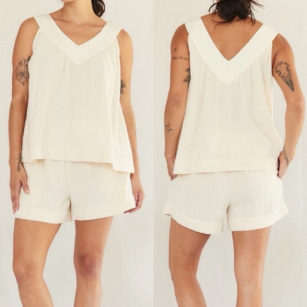 Sugar Candy Mountain Cream Cotton Gauze Bell Tank Top XS S
